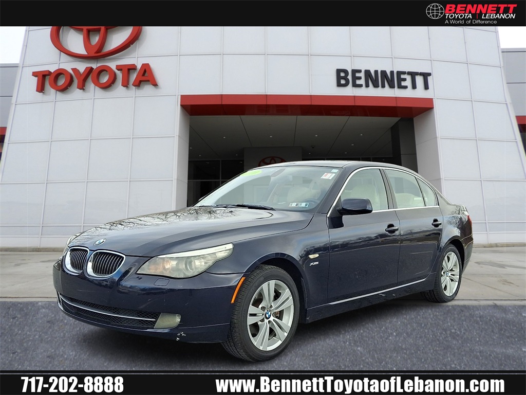 2010 BMW 5 Series 528i's photo