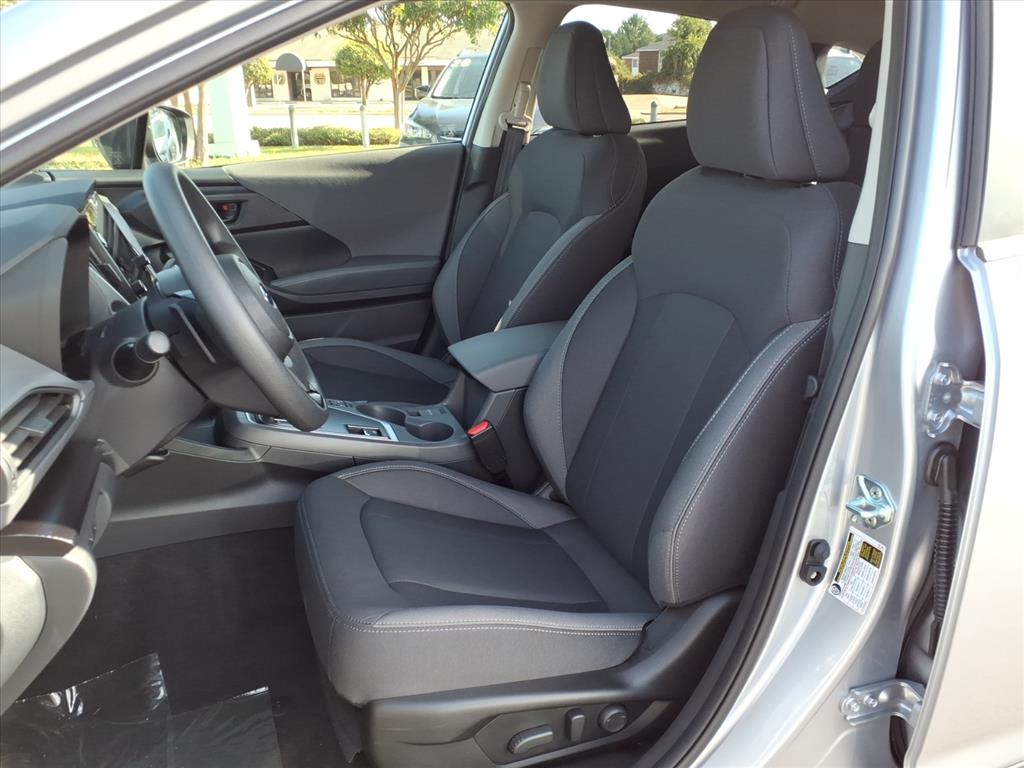 2025 Subaru Crosstrek Premium photo 3