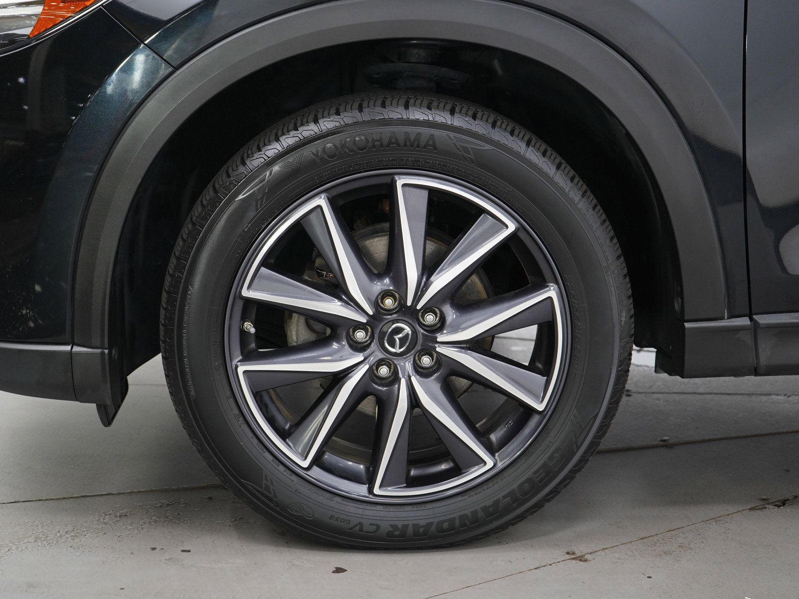 2018 Mazda CX-5 Touring photo 28