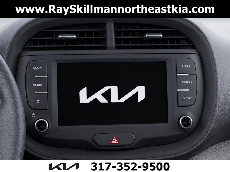 2025 Kia Soul LX photo 18