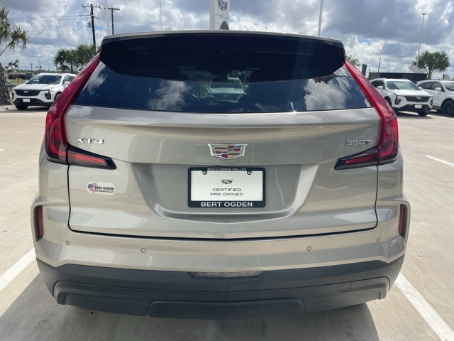 2024 Cadillac XT4 Luxury photo 6