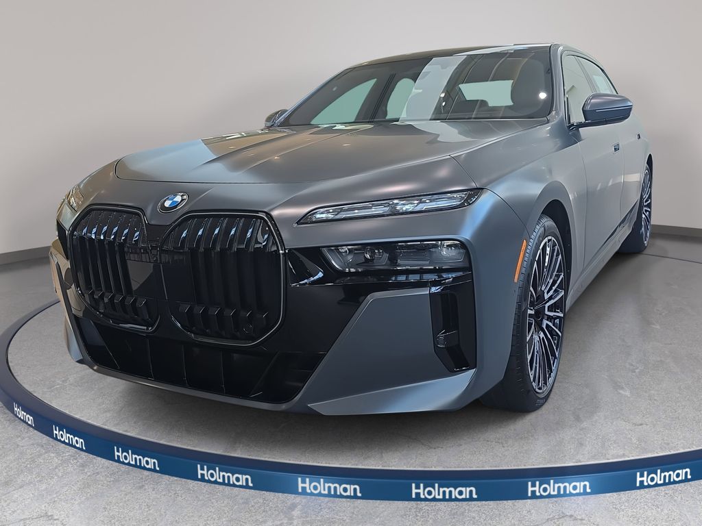 2026 BMW 7 Series 740i's photo
