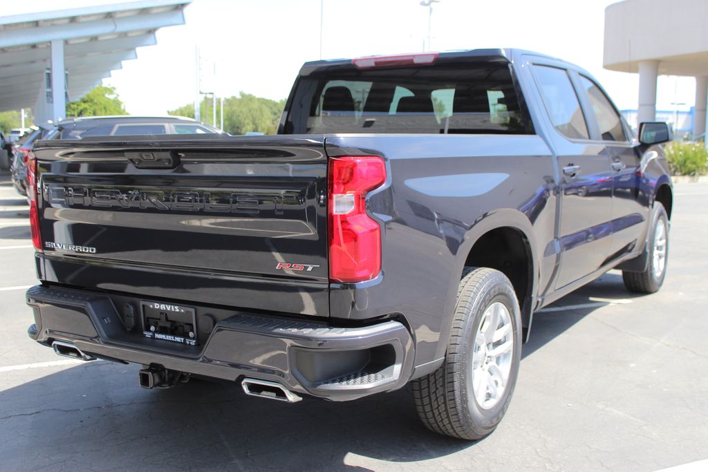 2023 Chevrolet Silverado 1500 RST photo 6