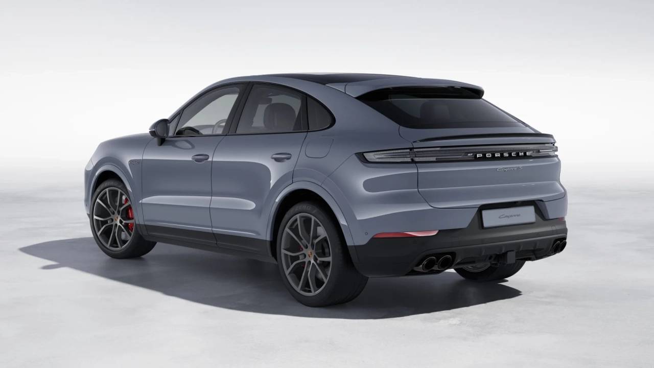 2026 Porsche Cayenne S E-Hybrid Coupe photo 3