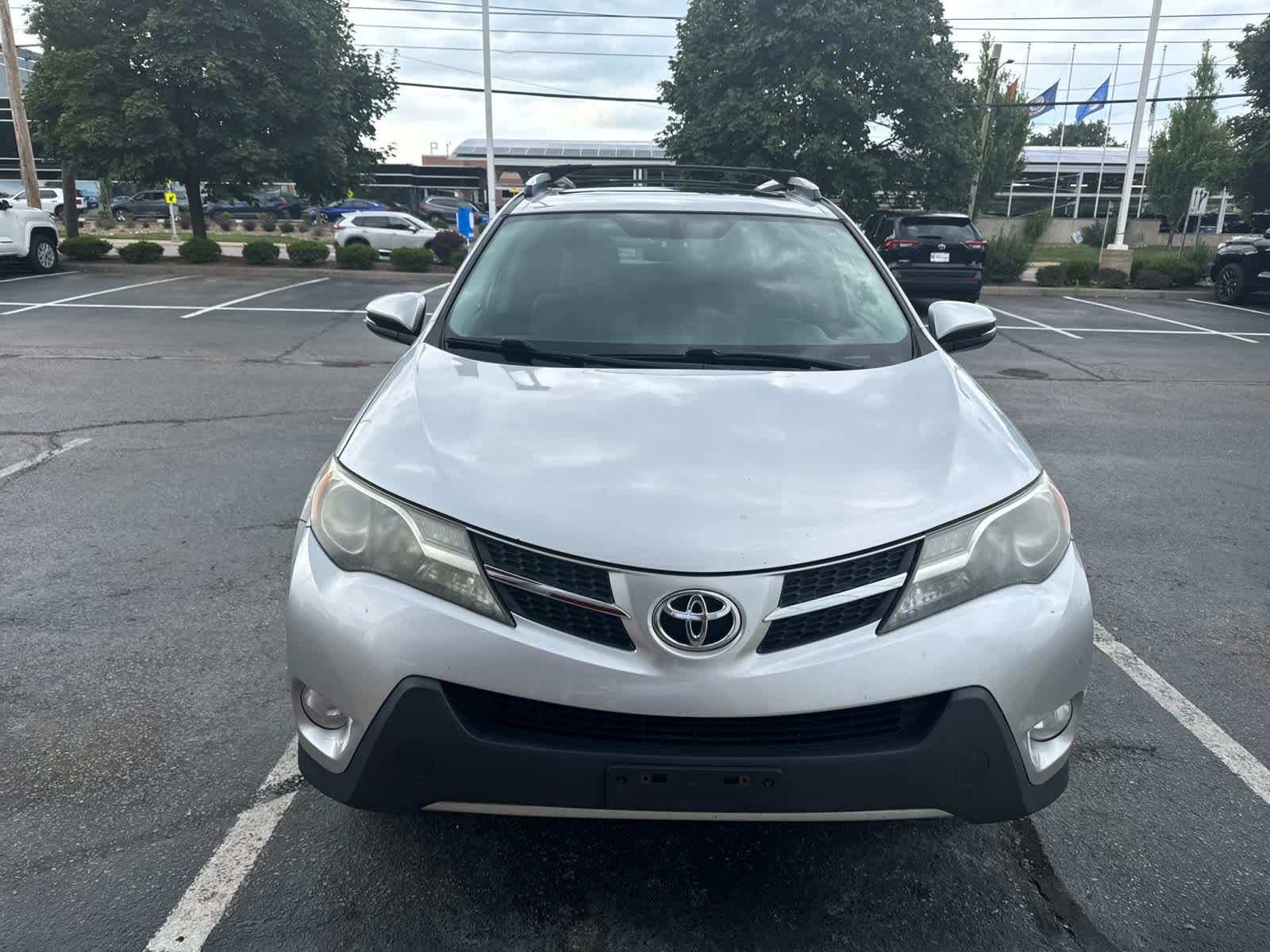 Used 2014 Toyota RAV4 XLE with VIN 2T3RFREVXEW156161 for sale in Cleveland Heights, OH
