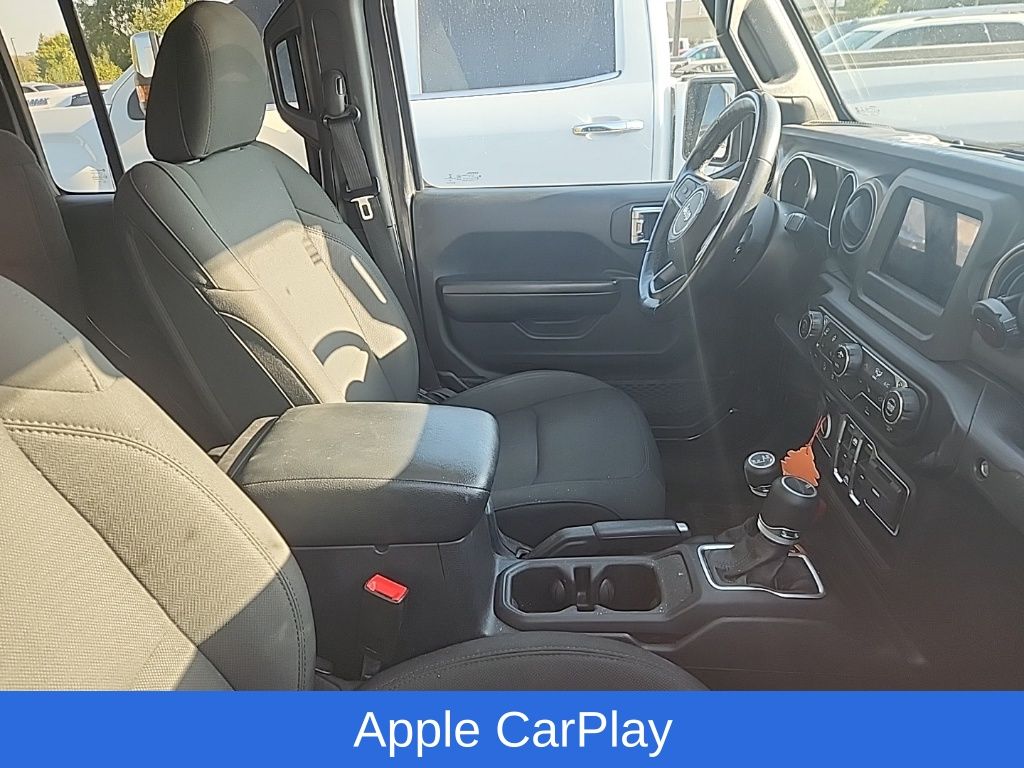 2020 Jeep Gladiator Sport photo 13