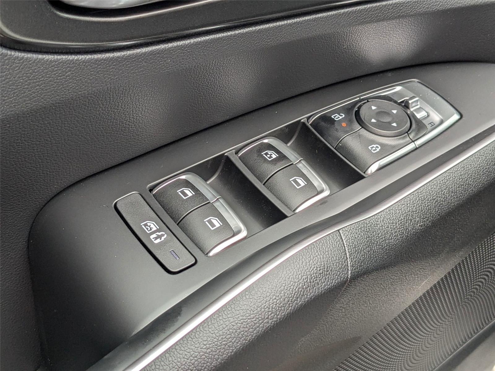 2025 Kia Sorento Plug-In Hybrid EX photo 11