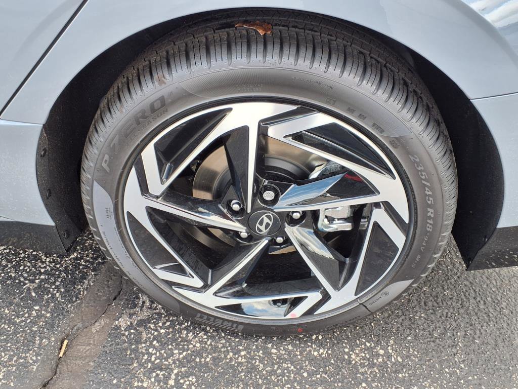 2025 Hyundai Sonata SEL Convenience photo 11
