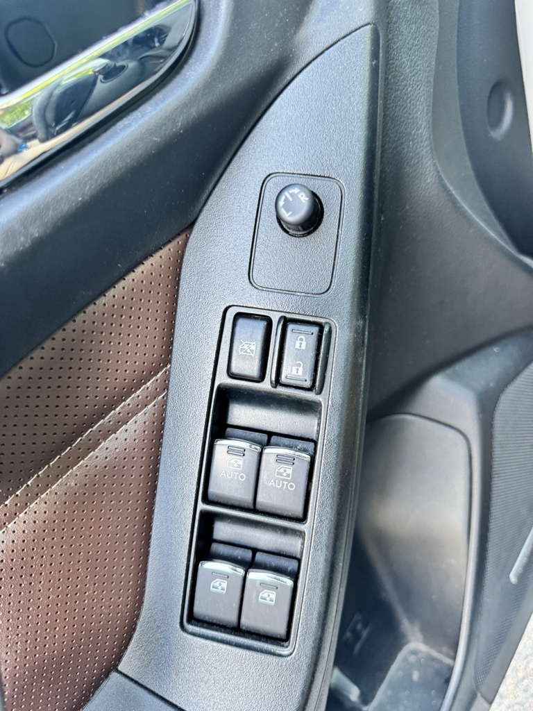 2017 Subaru Forester 2.5i Touring photo 12