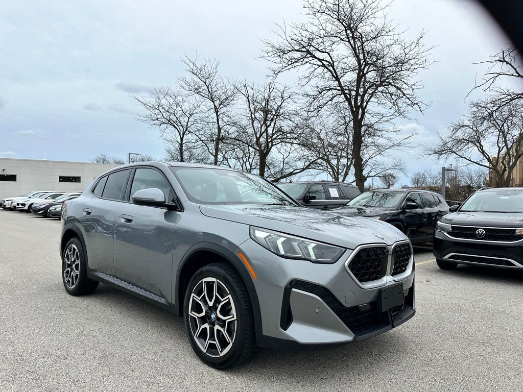 2024 Bmw X2 xDrive28i photo 2