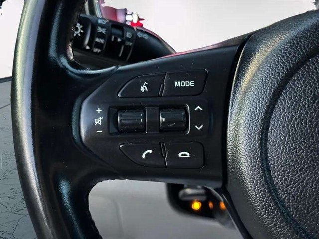 2020 Kia Sedona SX photo 20