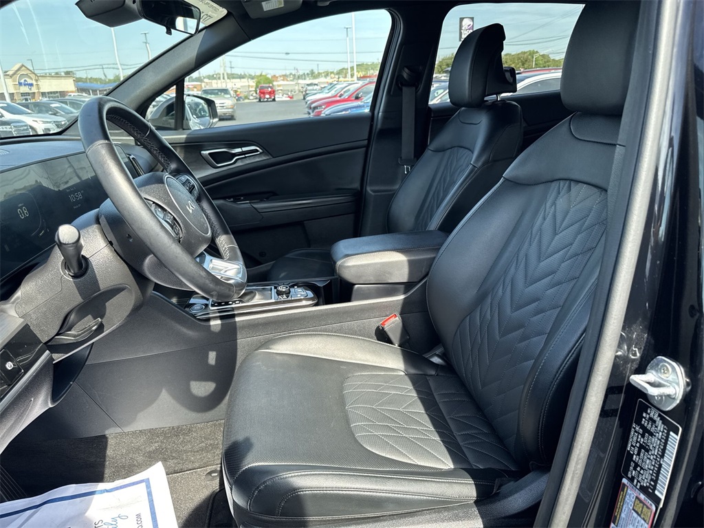 2023 Kia Sportage X-Line photo 17