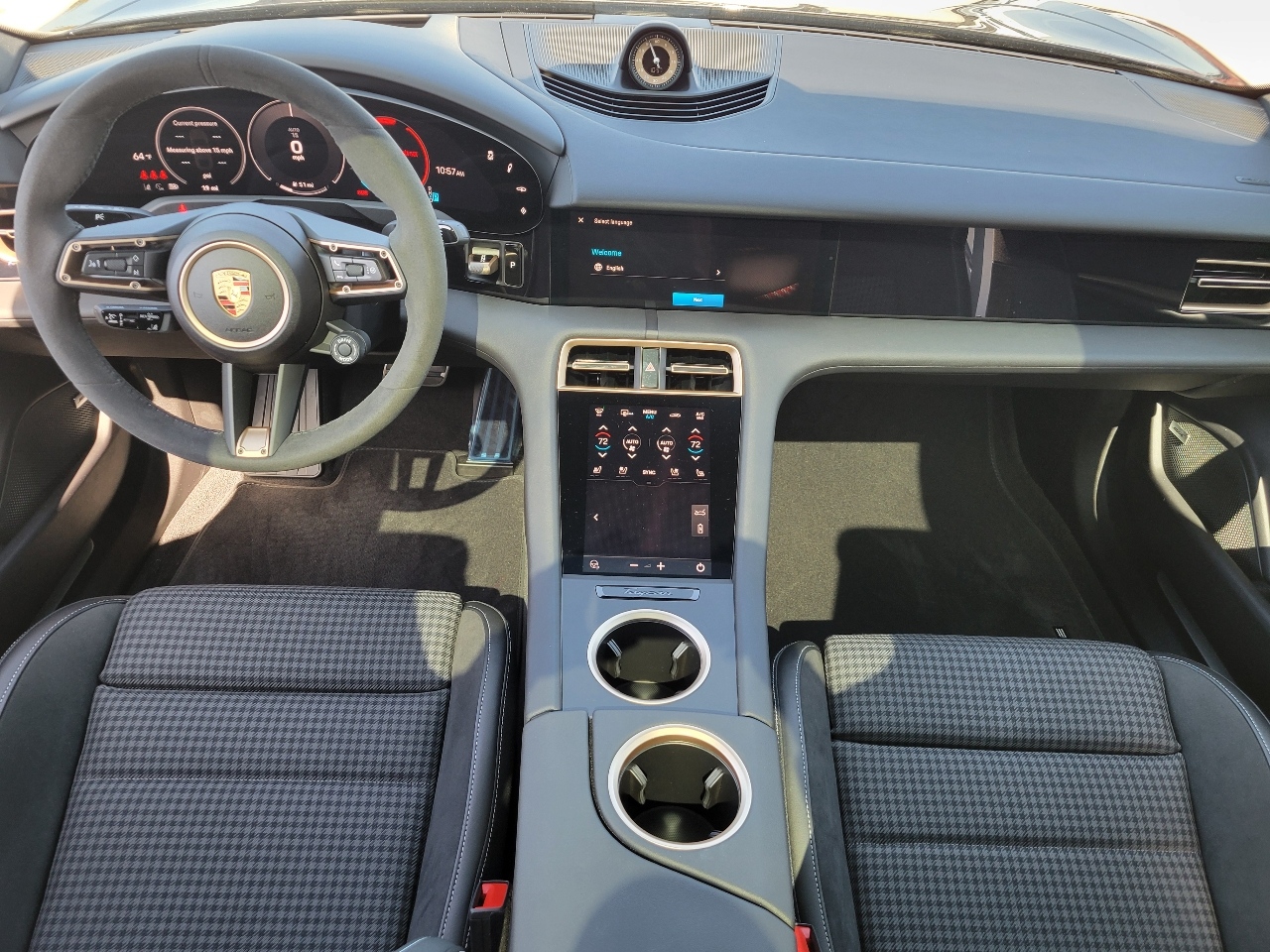 2025 Porsche Taycan 4S photo 6