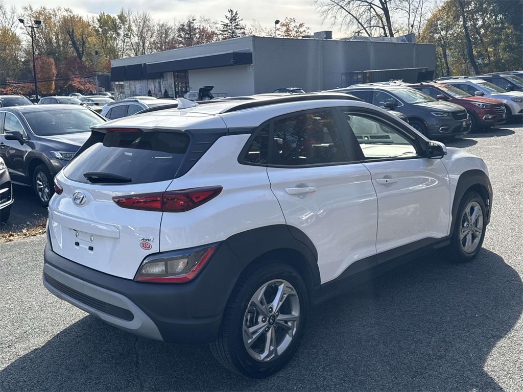 2023 Hyundai Kona SEL photo 3