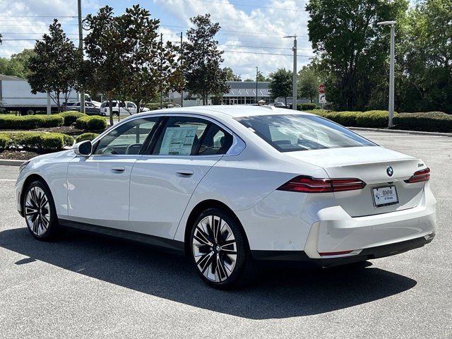 2025 Bmw 530i photo 10