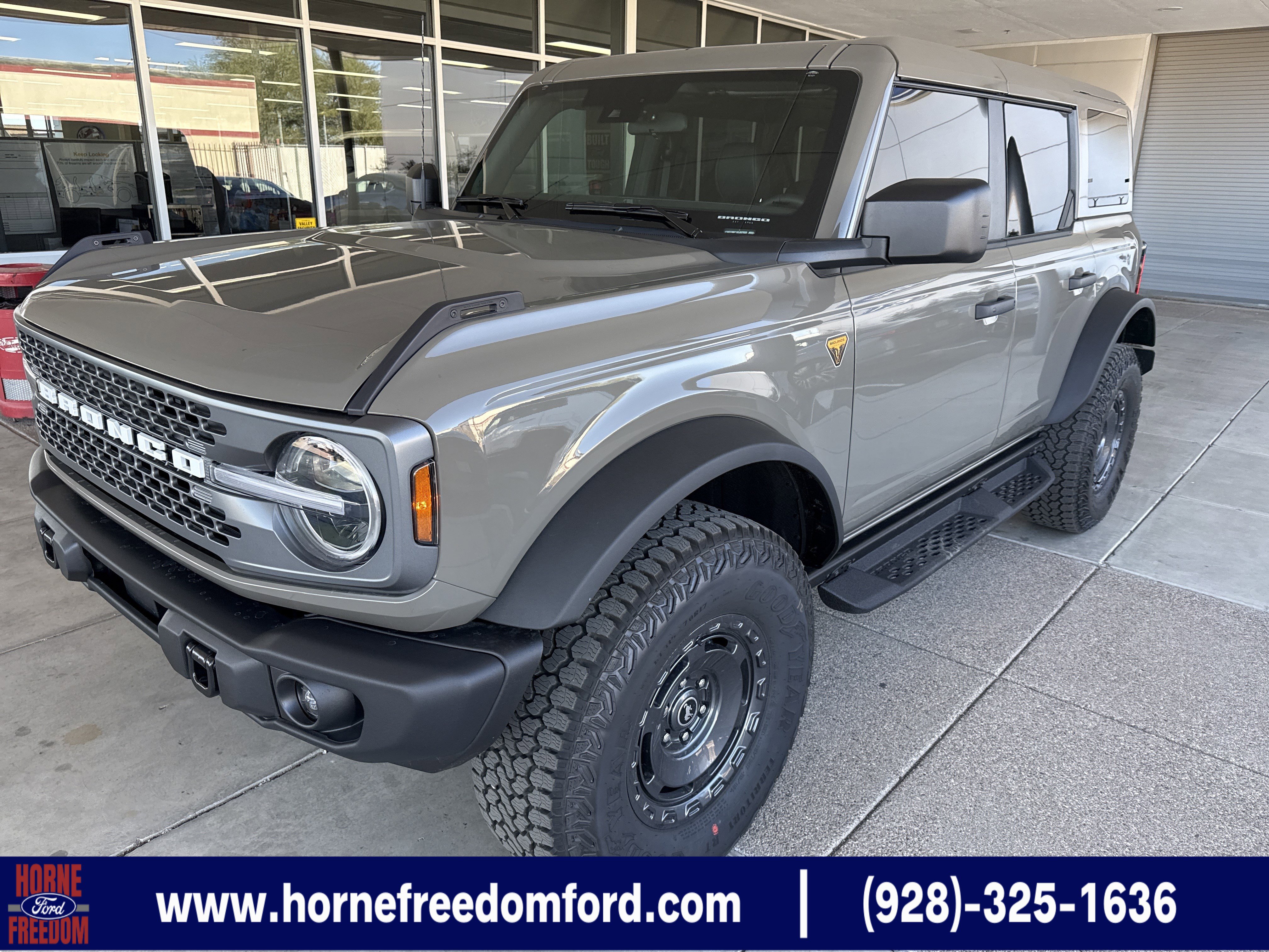 2025 Ford Bronco 4-Door Badlands's photo