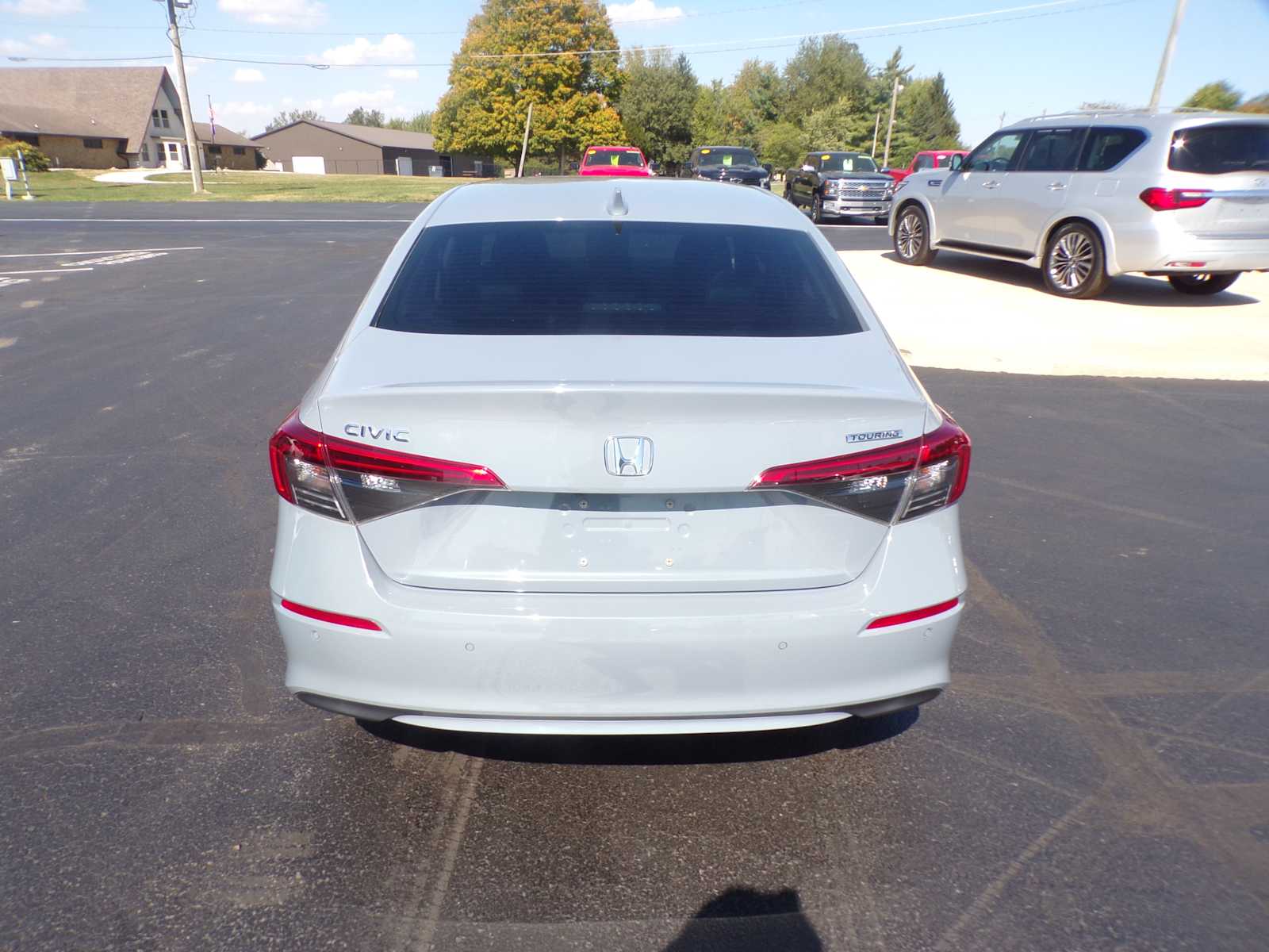 2022 Honda Civic Touring photo 3