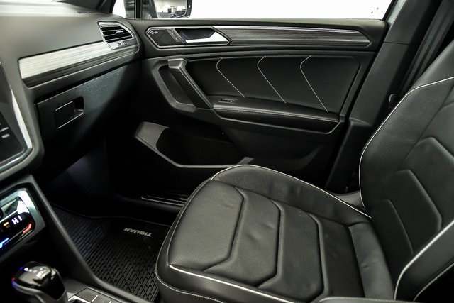 2022 Volkswagen Tiguan SEL Premium R-Line photo 20