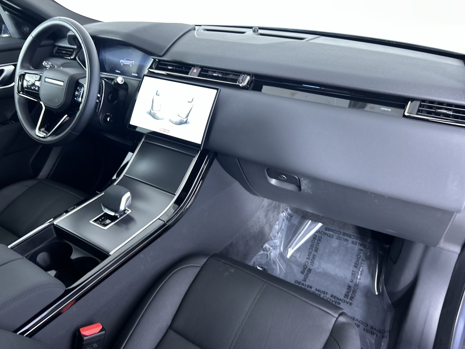 2025 Land Rover Range Rover Velar SE photo 32