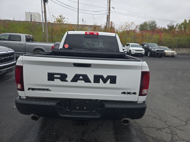 2016 Ram 1500 Rebel photo 4