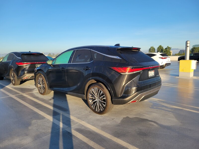 2023 Lexus RX 350 Premium photo 3