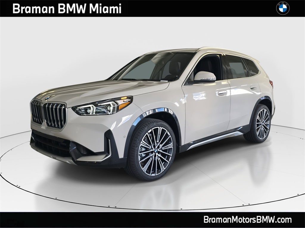 2026 BMW X1 28i's photo