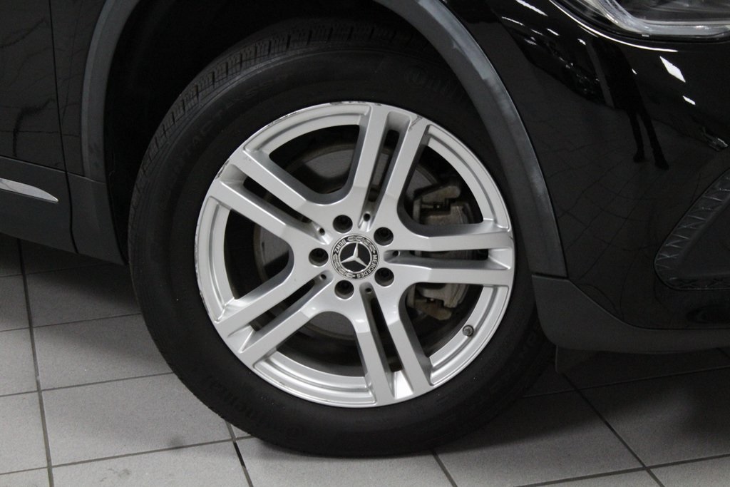 2021 Mercedes Benz GLA 250 4MATIC photo 3