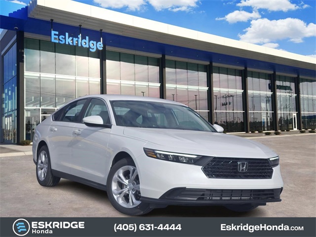 2025 Honda Accord LX's photo