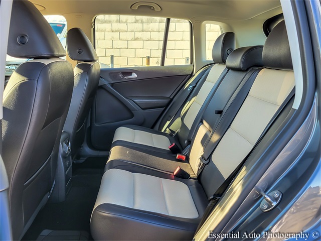 2016 VOLKSWAGEN TIGUAN - Image 11