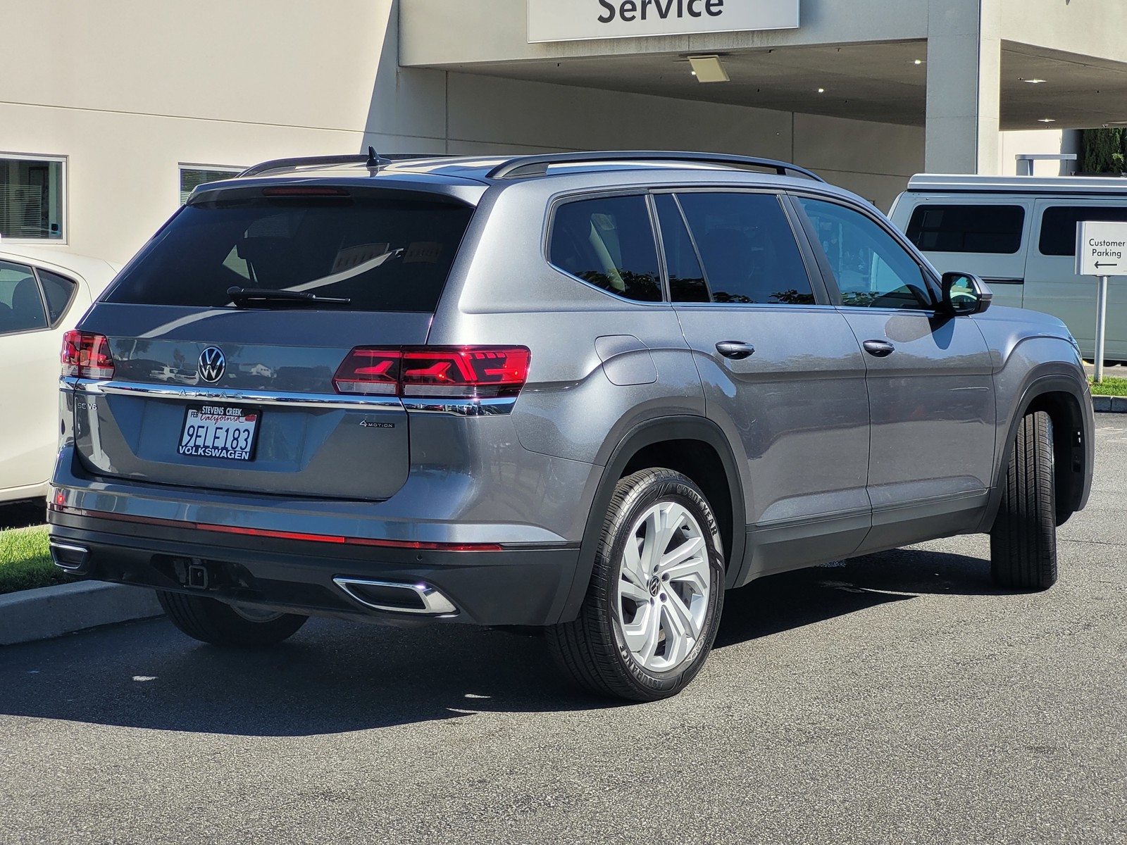 2023 Volkswagen Atlas V6 SE Technology photo 3