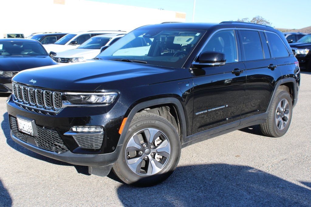 2022 Jeep Grand Cherokee 4xe's photo