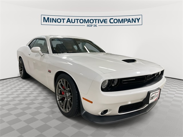 2015 Dodge Challenger SRT's photo