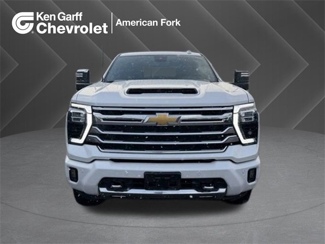 2024 Chevrolet Silverado 3500HD High Country's photo