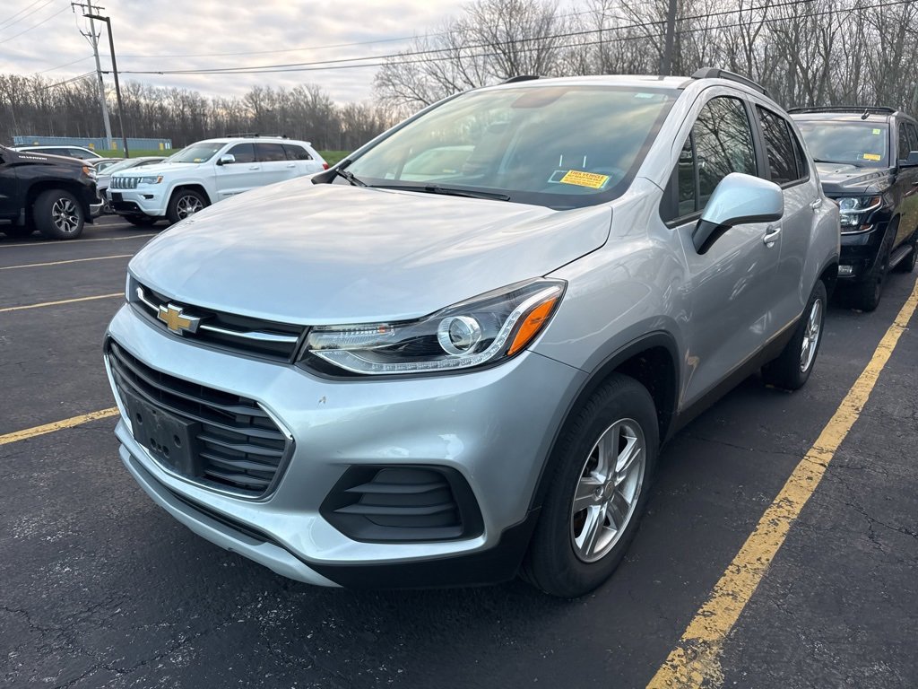 2022 Chevrolet Trax LT photo 3