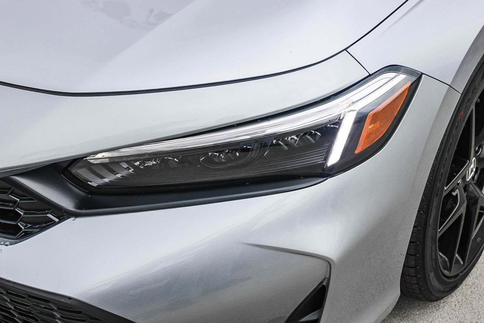 2026 Honda Civic Hatchback Sport photo 3