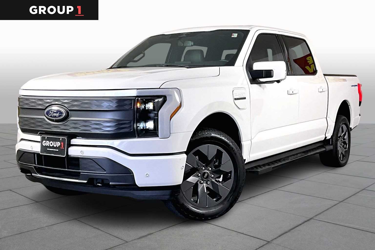 2023 Ford F-150 Lightning Lariat's photo