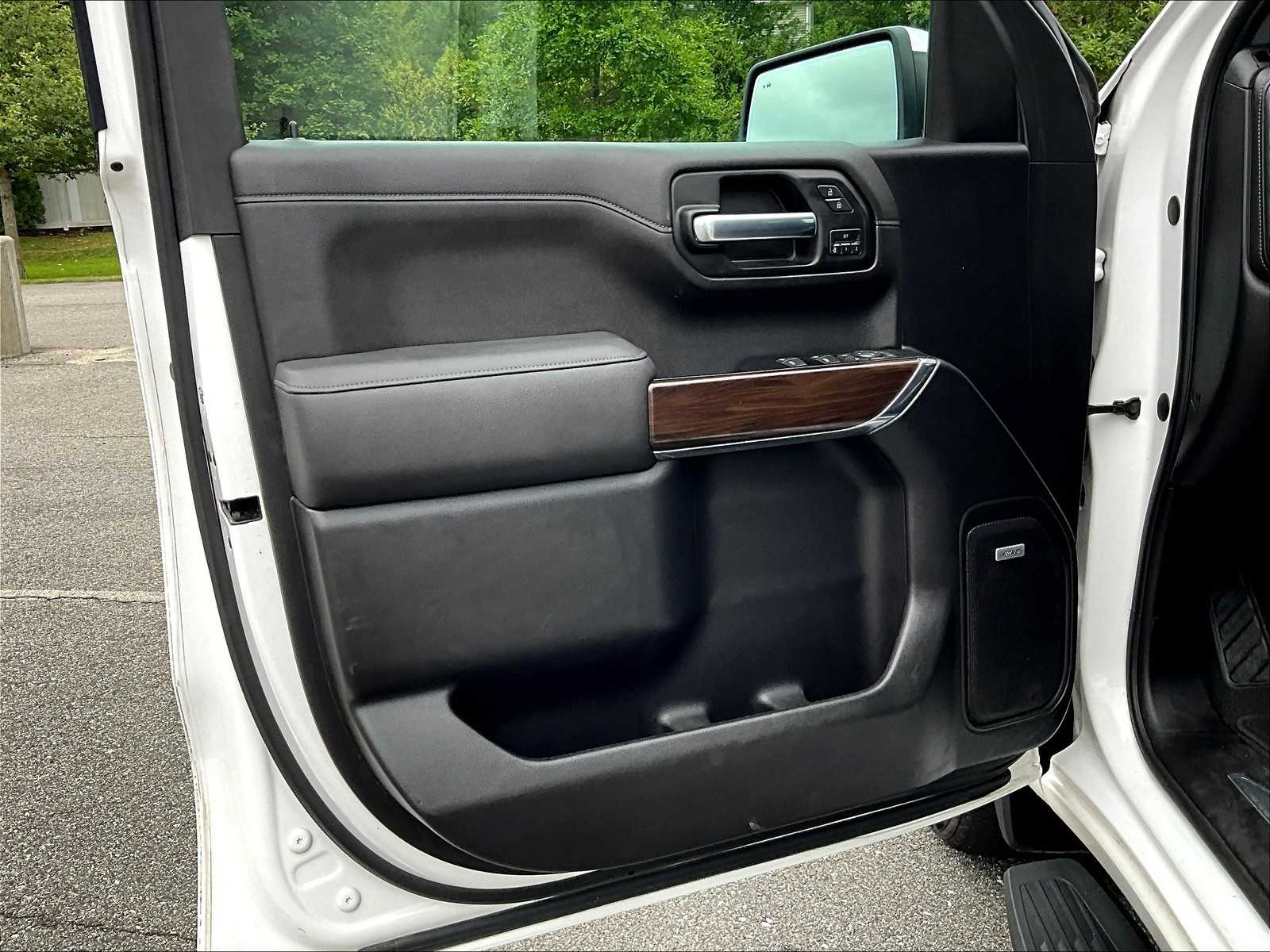 2019 Gmc Sierra 1500 SLT photo 9