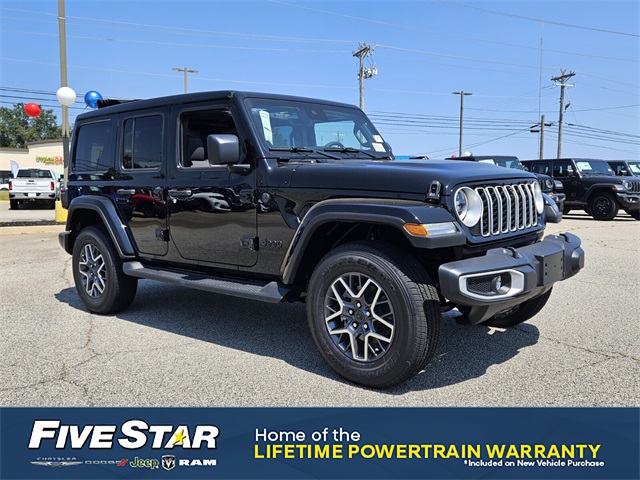 2025 Jeep Wrangler 4-Door Sahara's photo
