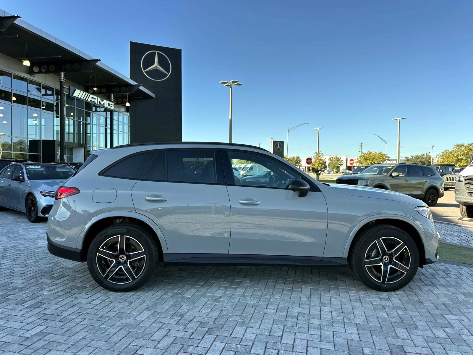 2026 Mercedes Benz GLC 300 photo 3