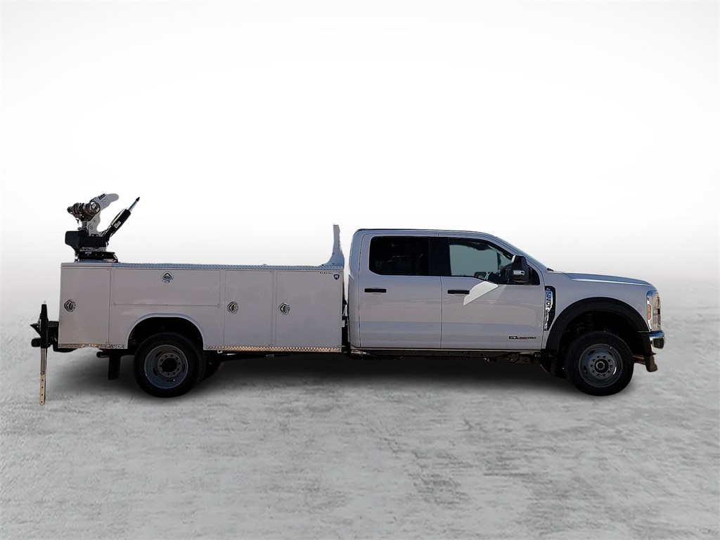 2024 Ford F-550 XL photo 12