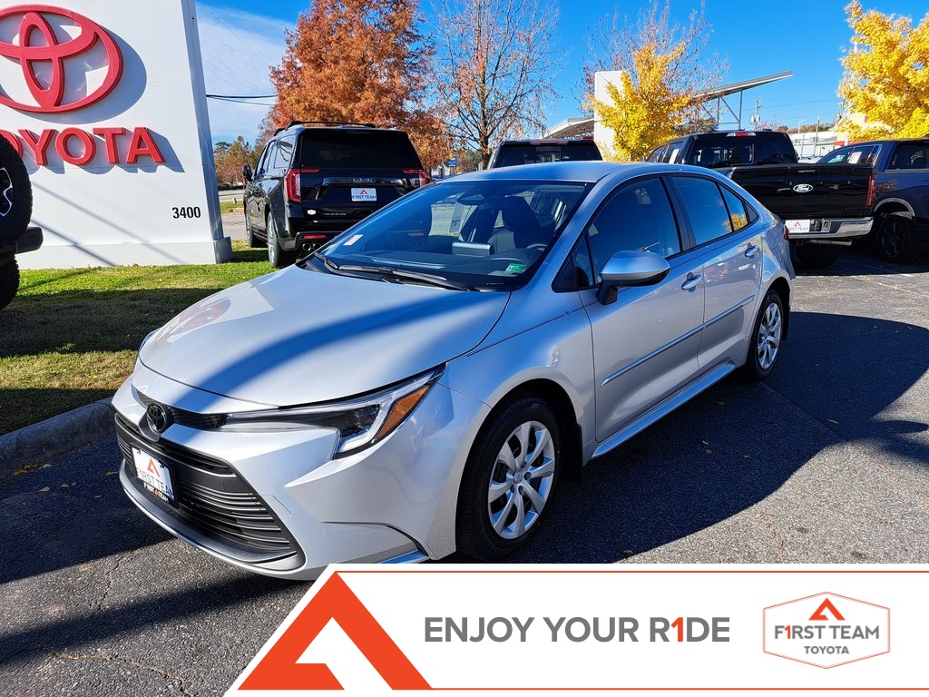 2026 Toyota Corolla LE's photo