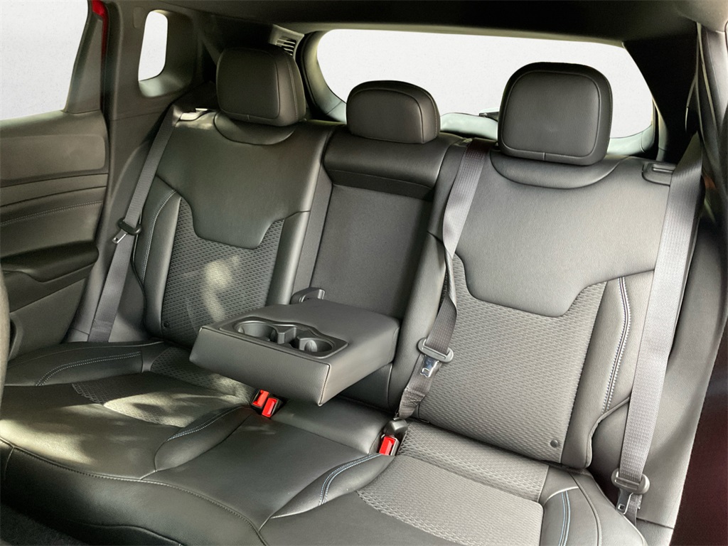 2025 Jeep Compass Latitude photo 9