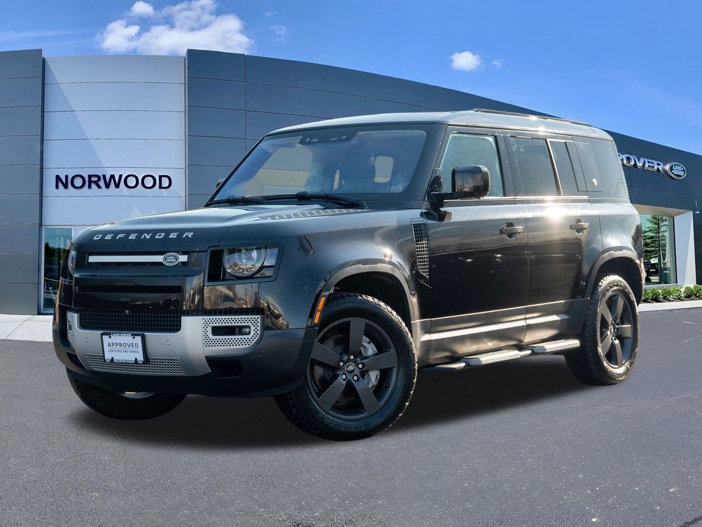 2020 Land Rover Defender SE