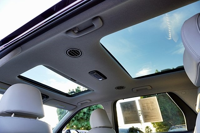 Used 2024 Red Hyundai Limited image 18