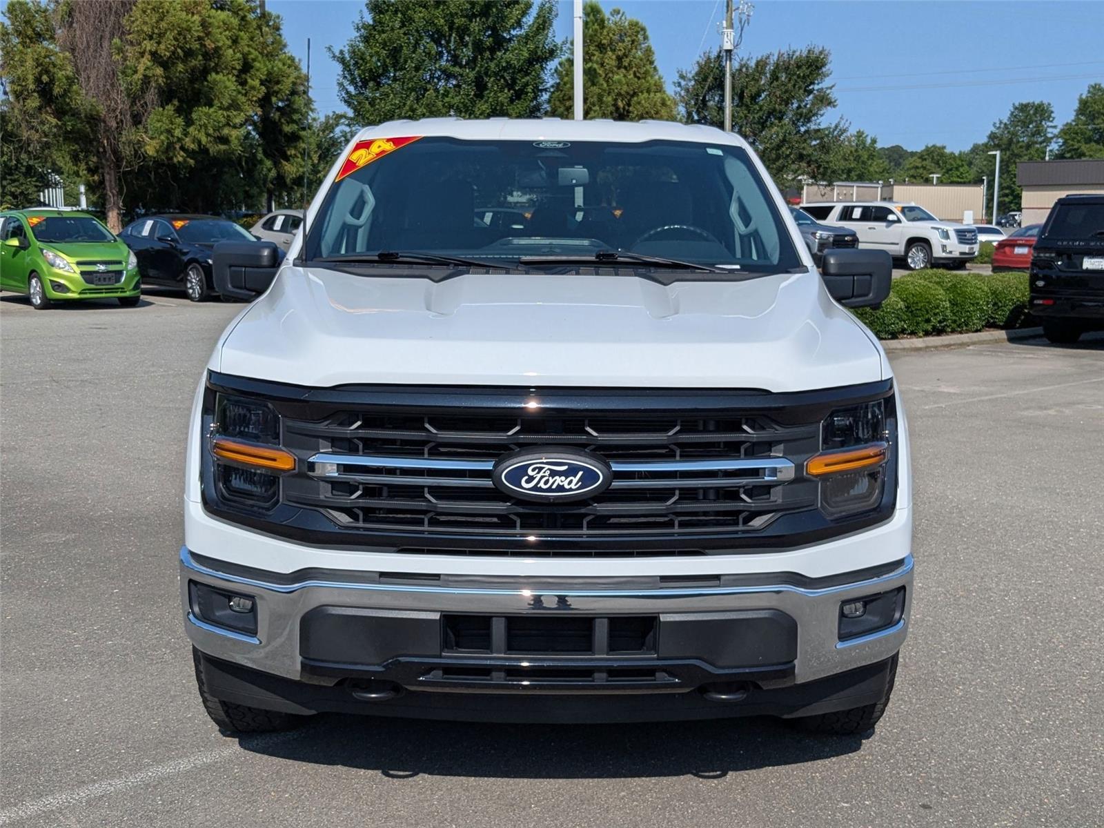 2024 Ford F-150 XLT photo 2