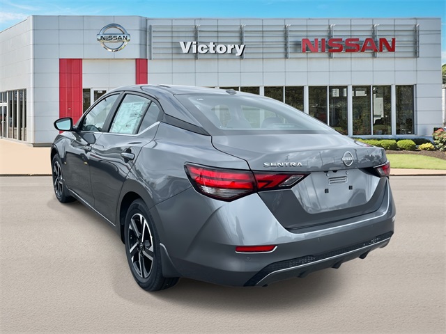 2025 Nissan Sentra SV photo 4
