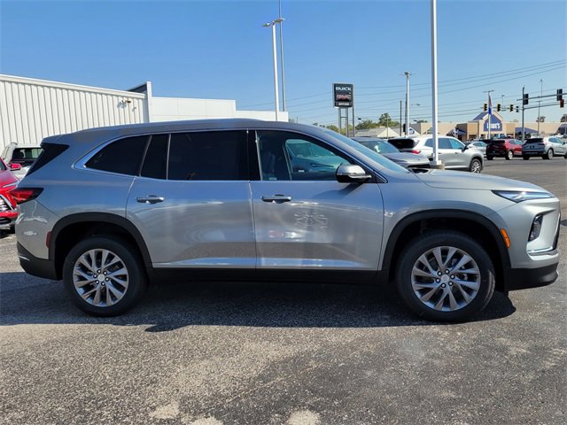 2026 Buick Enclave Preferred photo 2