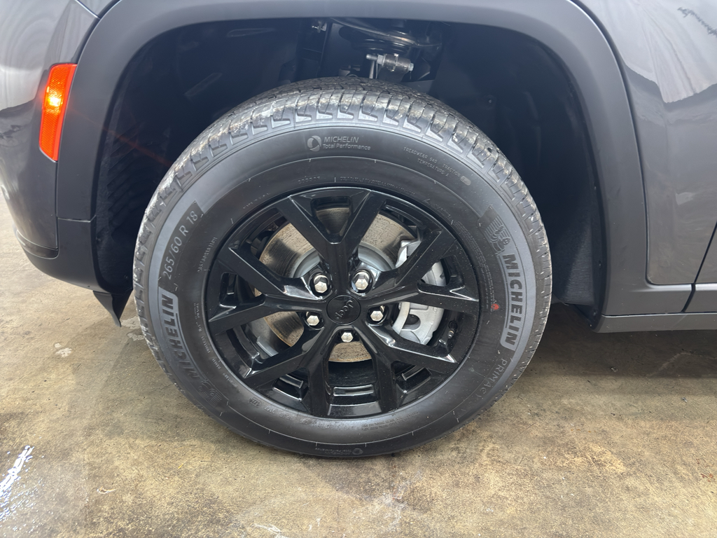 2025 Jeep Grand Cherokee Altitude X photo 9