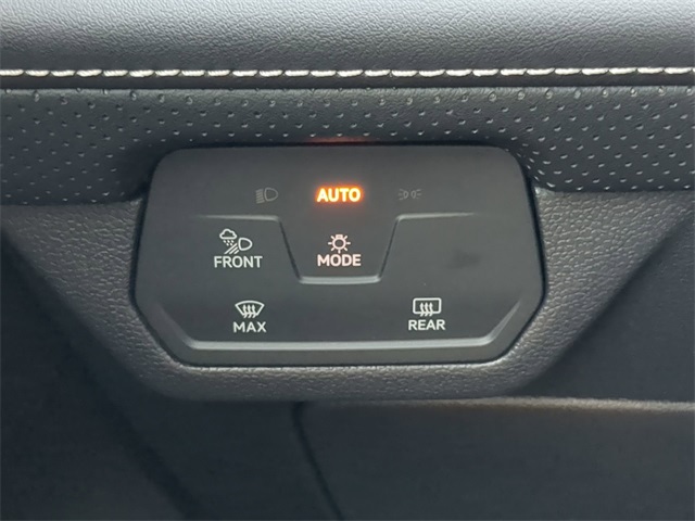 2026 Volkswagen Atlas SE Technology photo 26