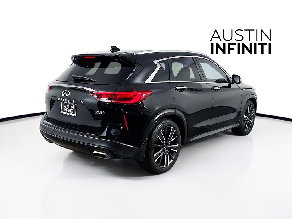 2021 Infiniti QX50 Luxe photo 5